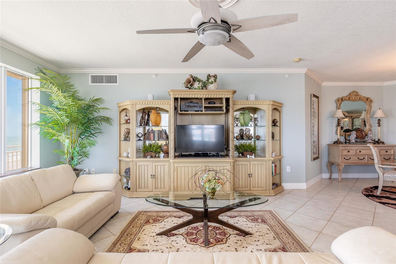 2300 Atlantic Unit 301, Daytona Beach, FL 32118