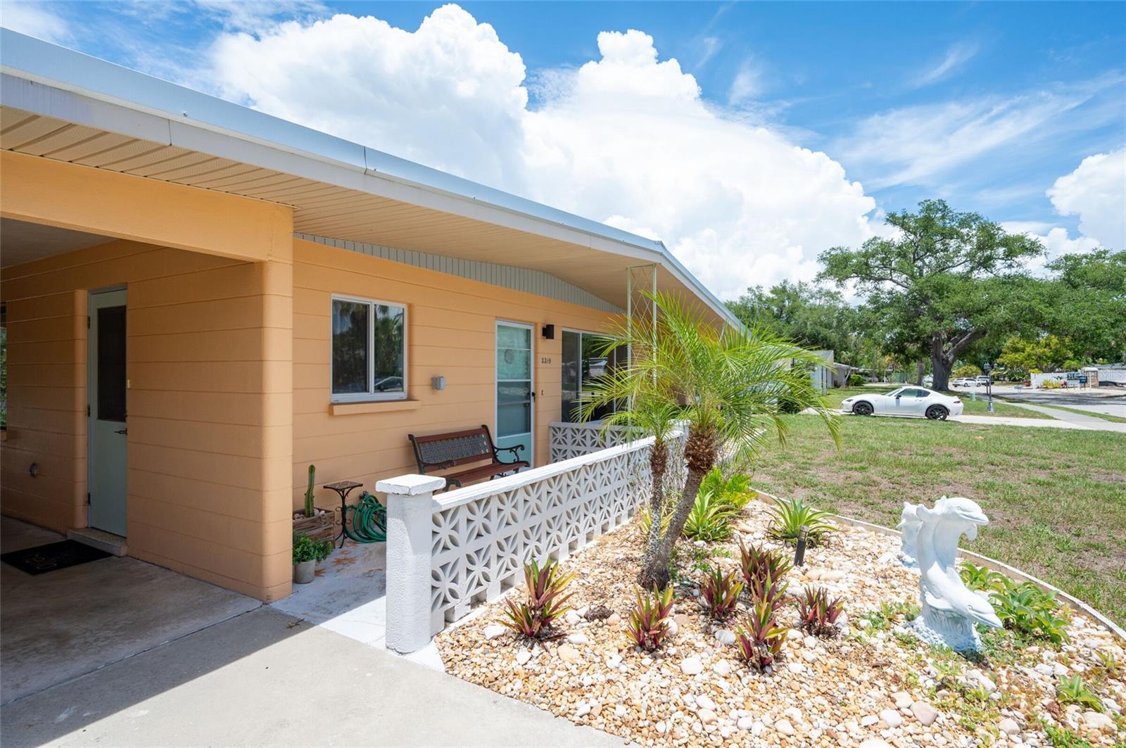2215 Grove, Sarasota, FL 34239