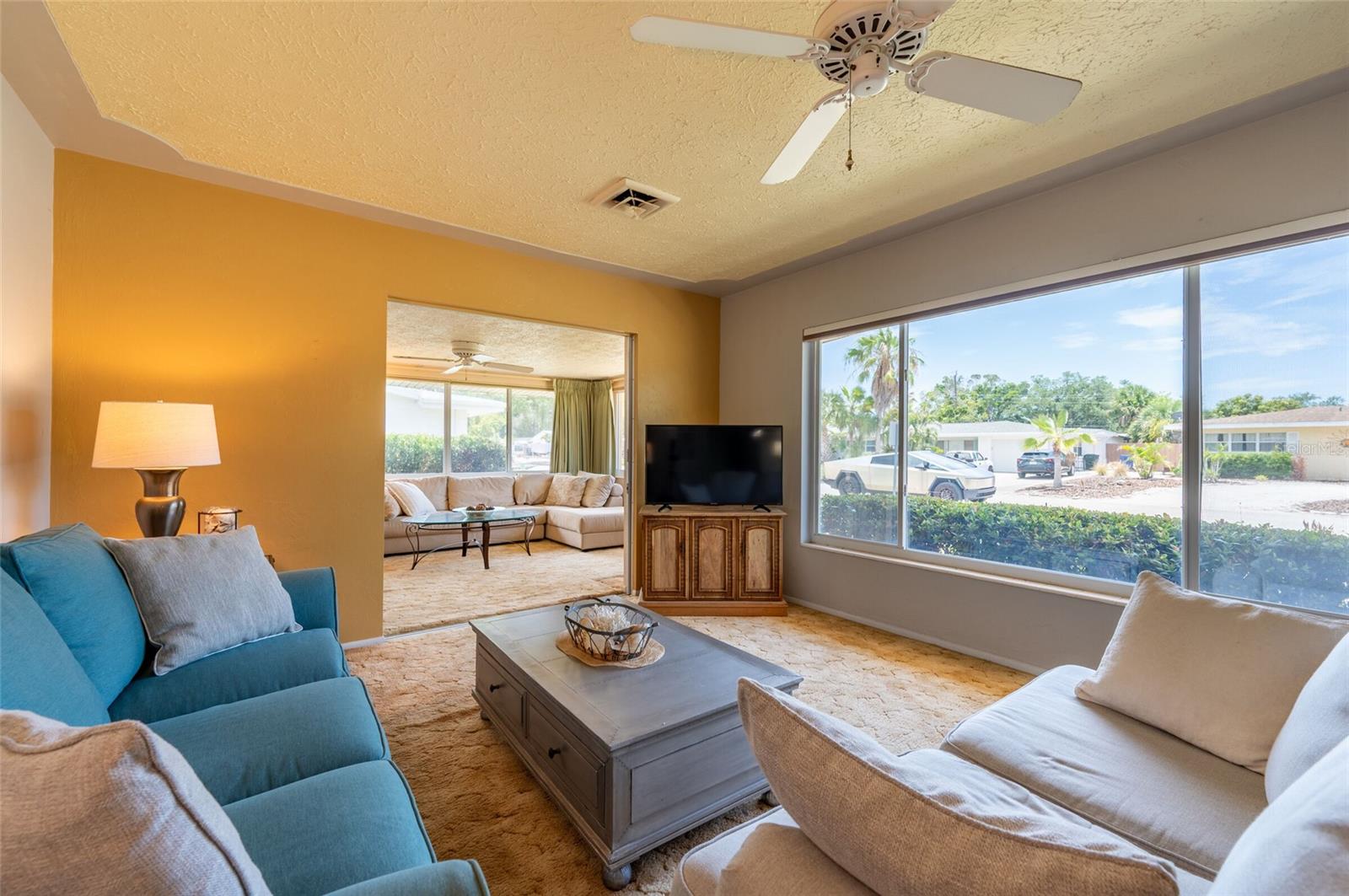 2215 Grove, Sarasota, FL 34239