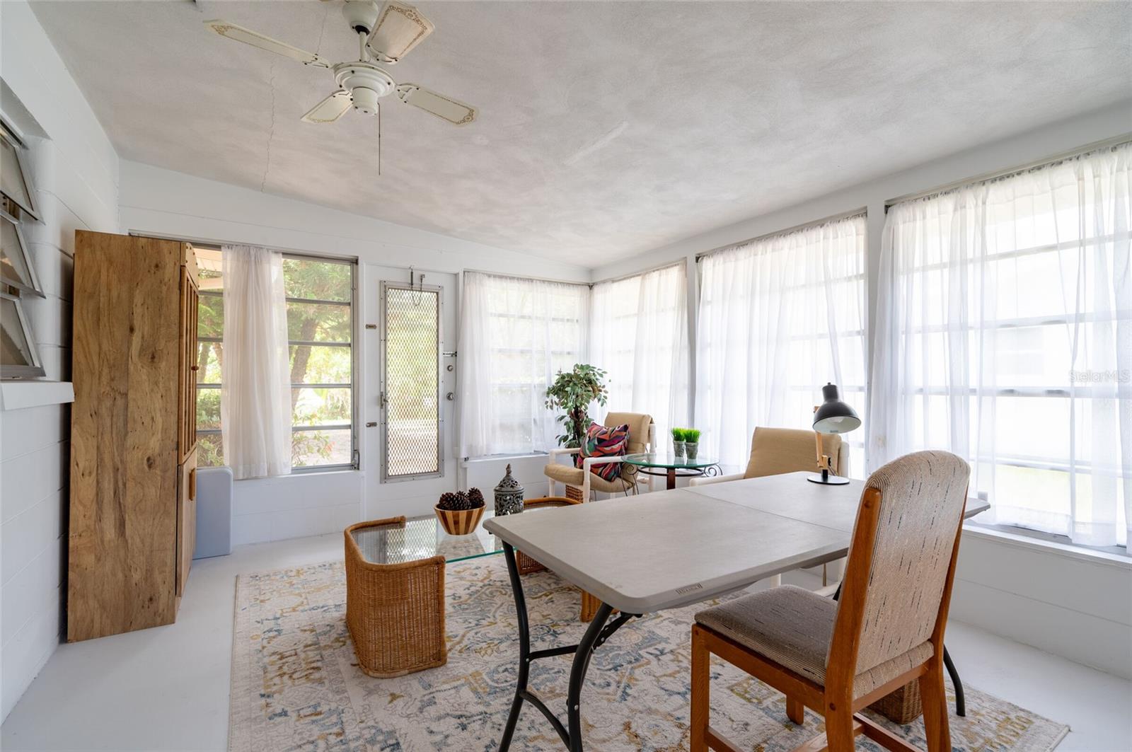 2215 Grove, Sarasota, FL 34239