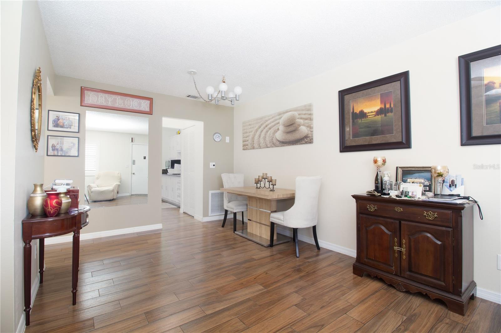 5267 81st Unit 21, St Petersburg, FL 33709