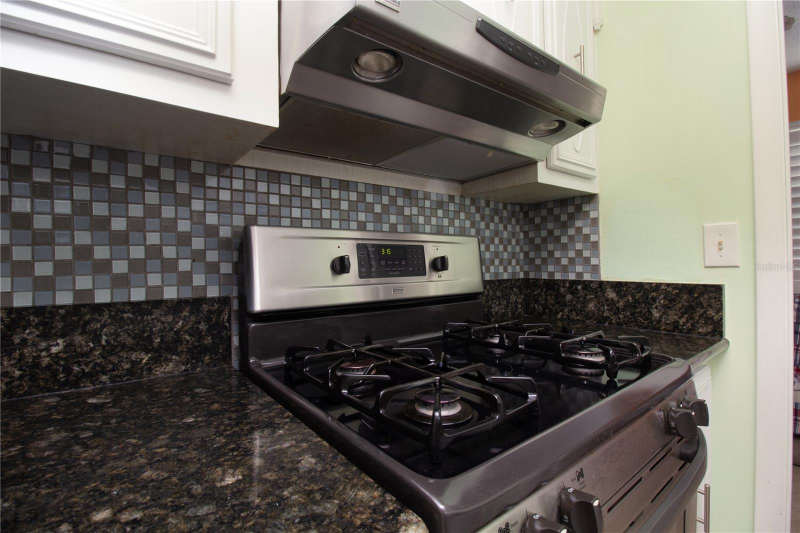 5267 81st Unit 21, St Petersburg, FL 33709