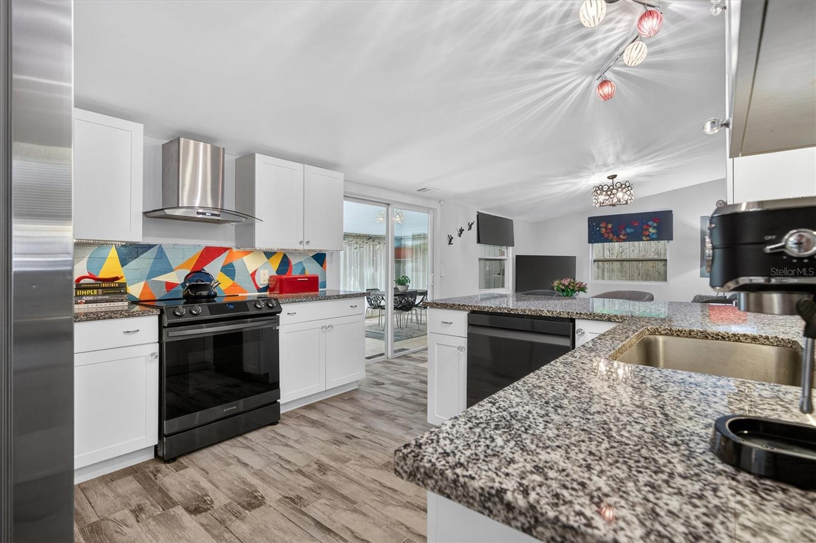 212 Glenwood, Orlando, FL 32803