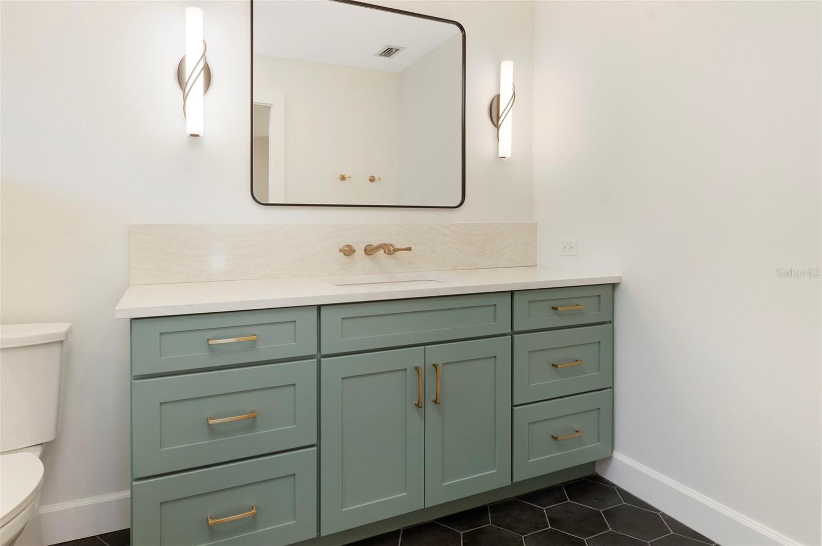 3119 Hyde Park, Clearwater, FL 33761