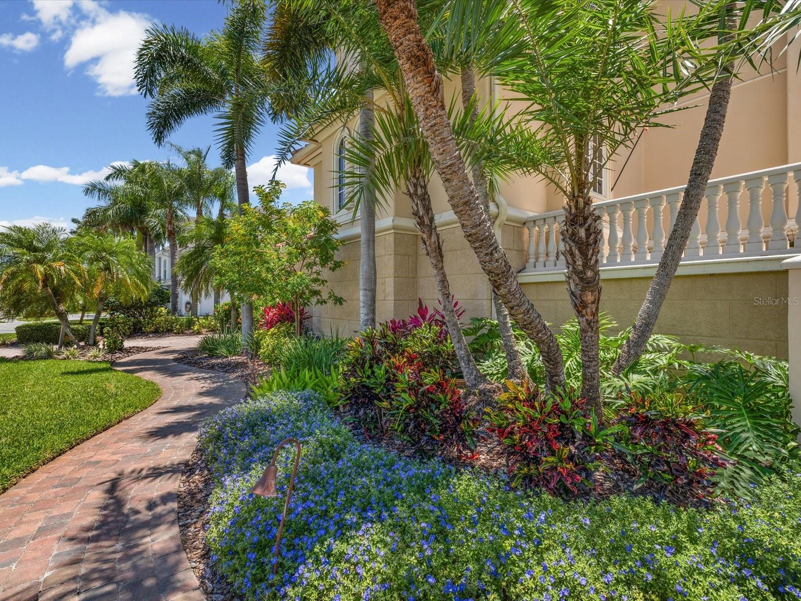 6224 Pasadena Point, Gulfport, FL 33707