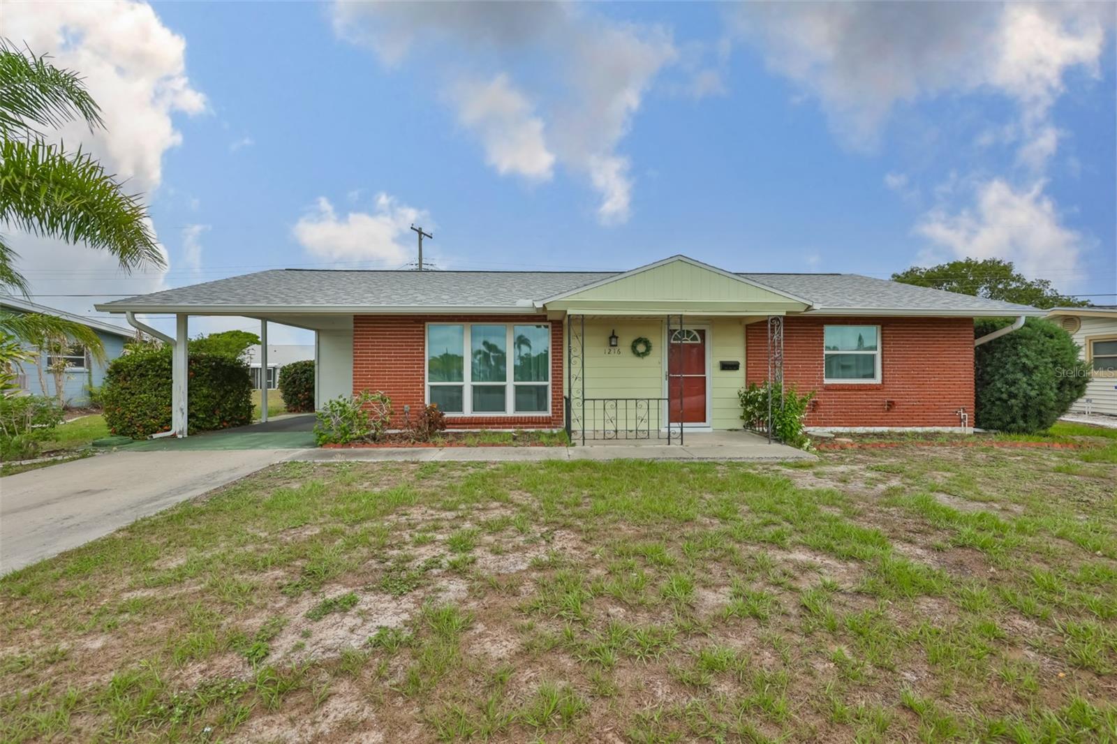 1216 Valley Forge, Sun City Center, FL 33573
