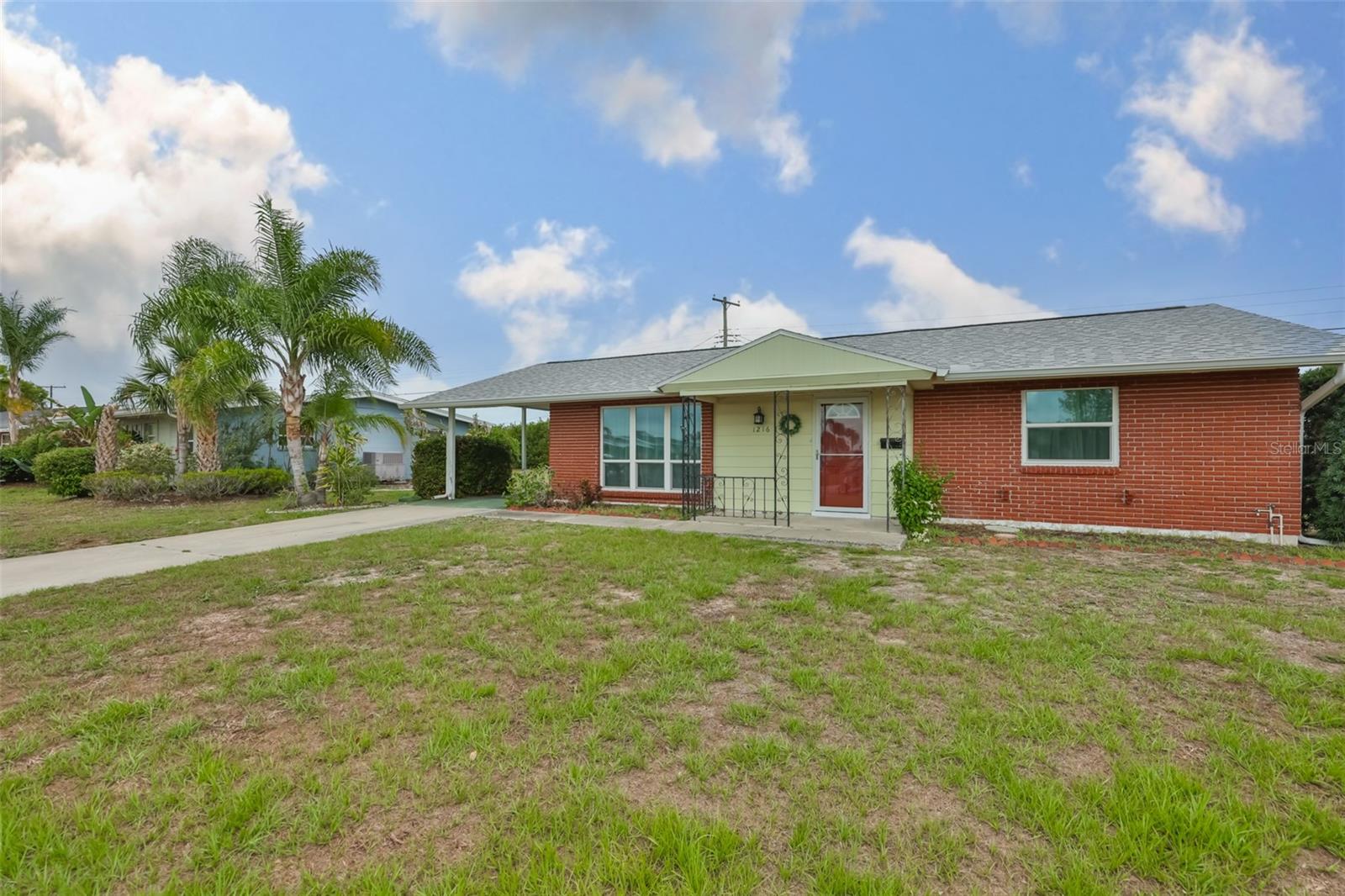 1216 Valley Forge, Sun City Center, FL 33573
