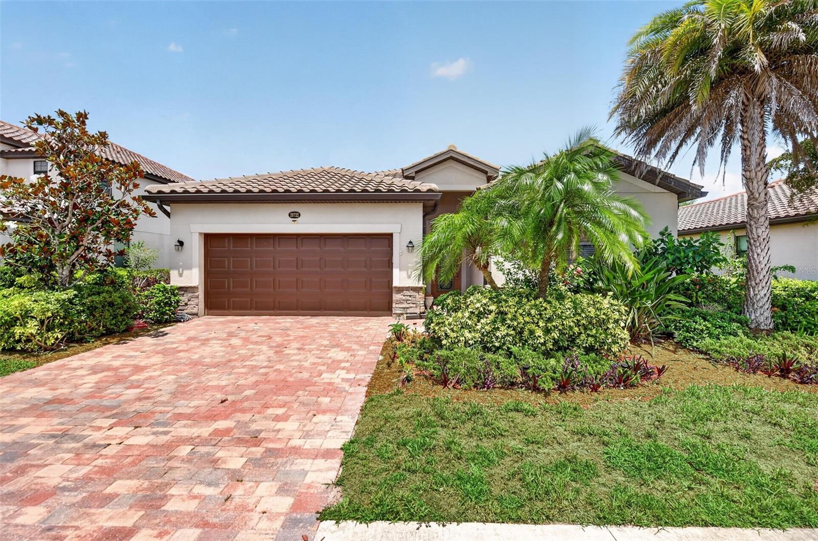 20722 Romagna, Venice, FL 34293