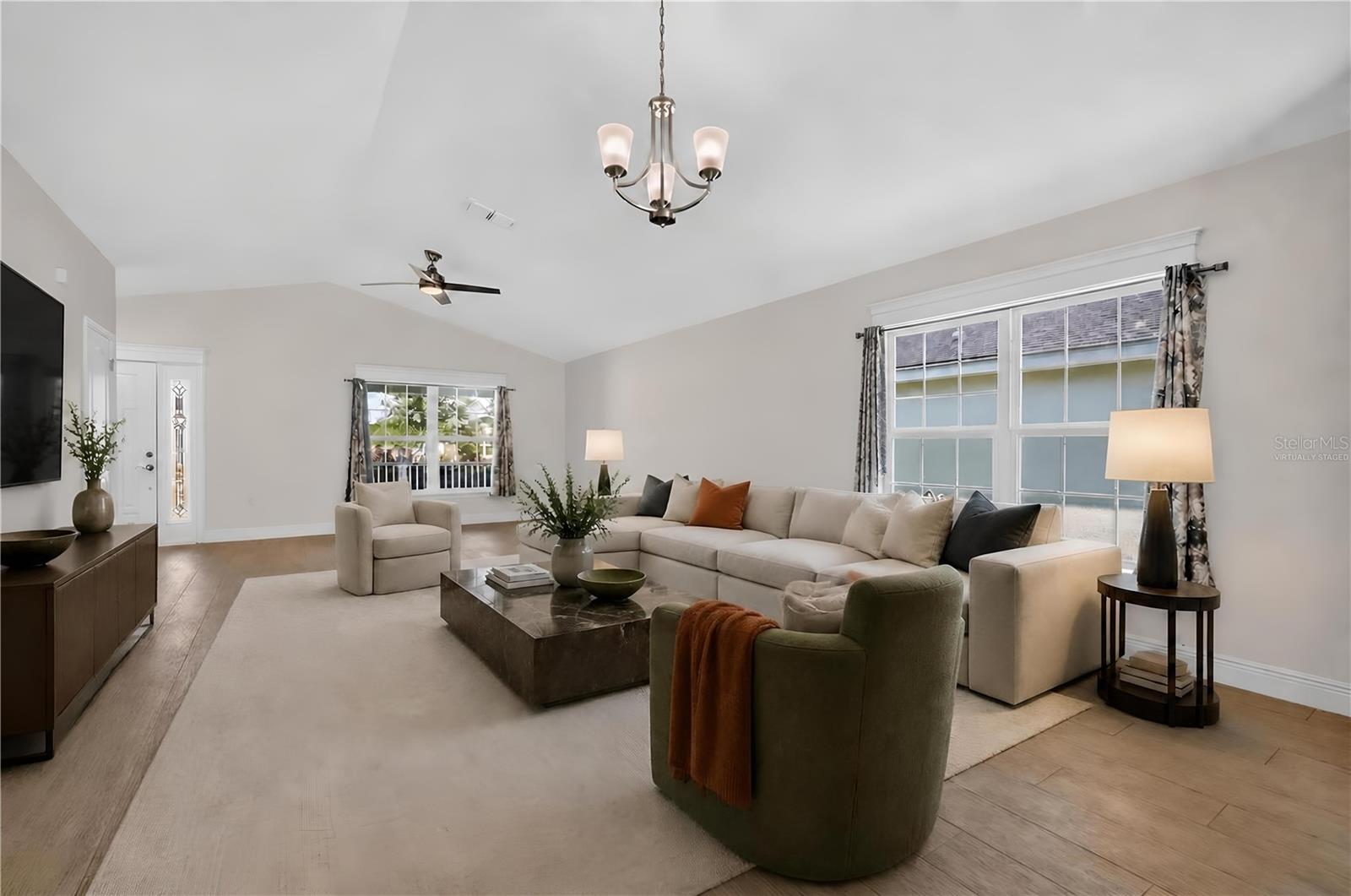 12591 49th, Oxford, FL 34484