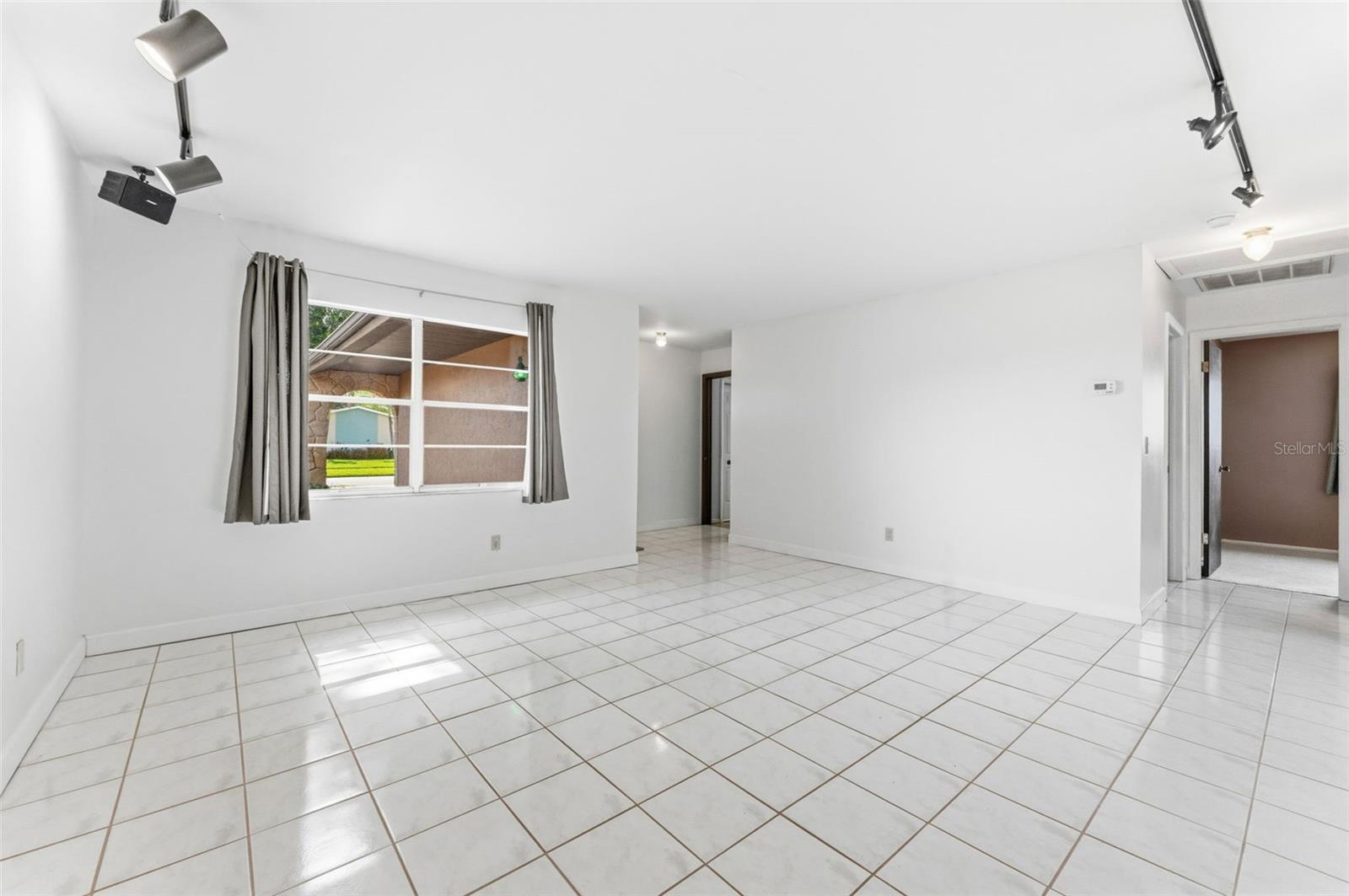 611 Tangerine, Oldsmar, FL 34677