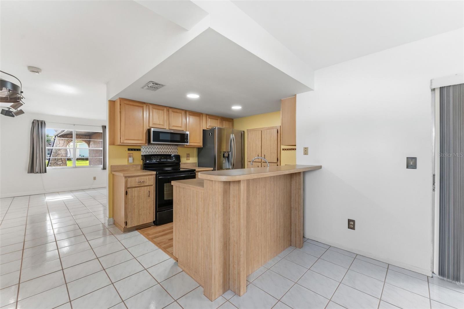 611 Tangerine, Oldsmar, FL 34677