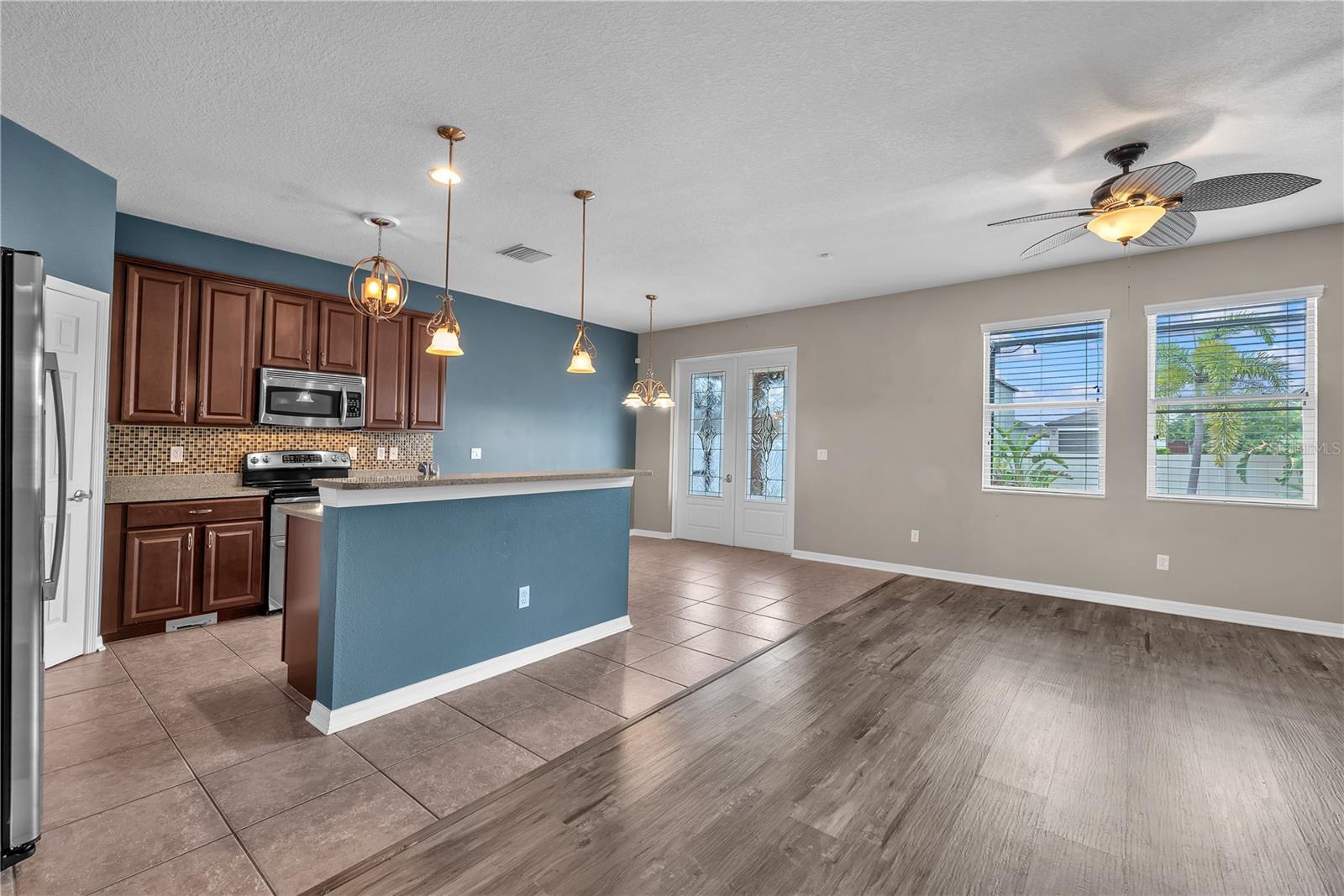 710 Parker Den, Ruskin, FL 33570