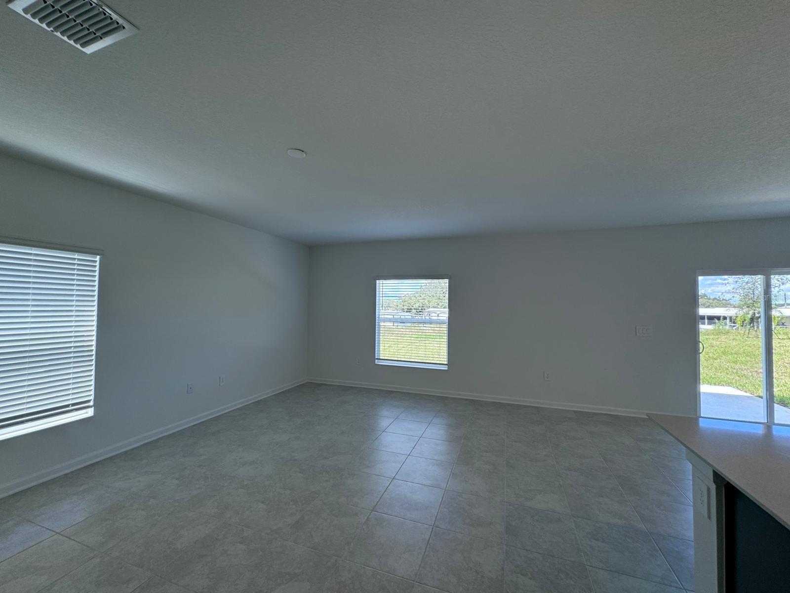 1033 Waterfall, Davenport, FL 33837