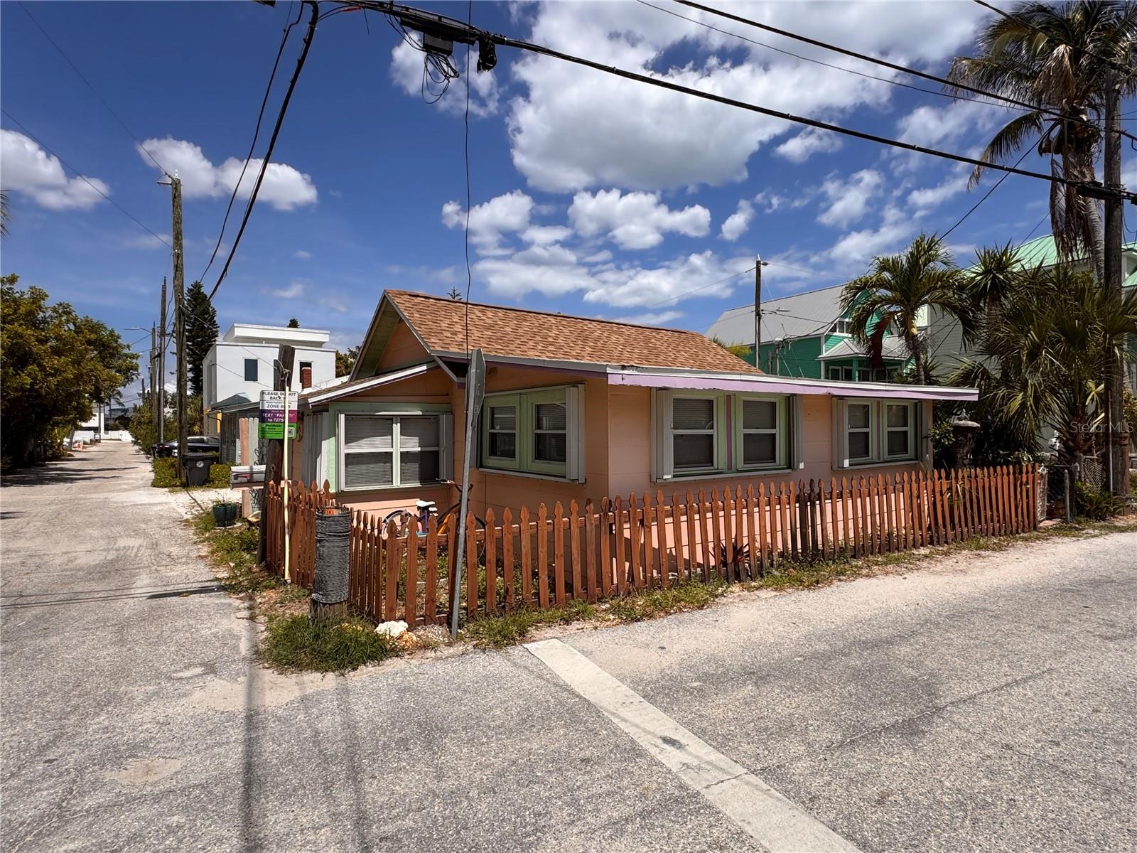 101 95th, Treasure Island, FL 33706