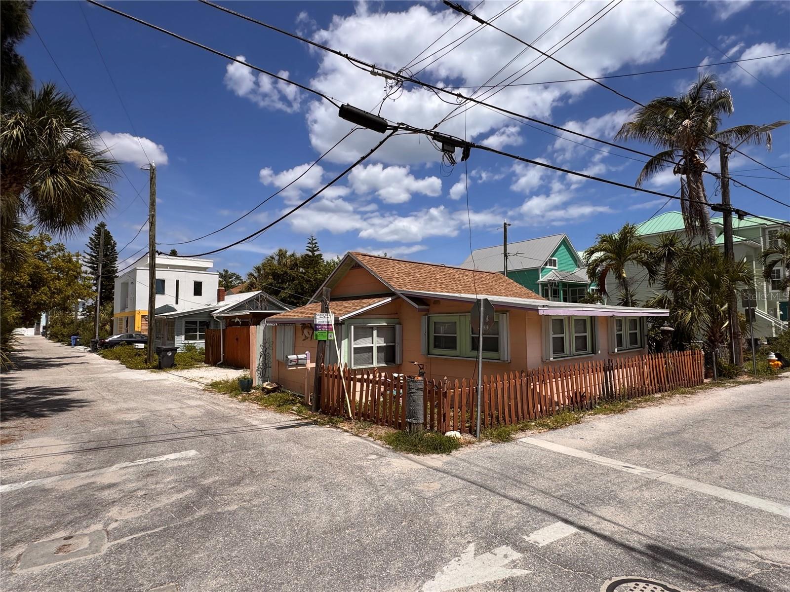 101 95th, Treasure Island, FL 33706