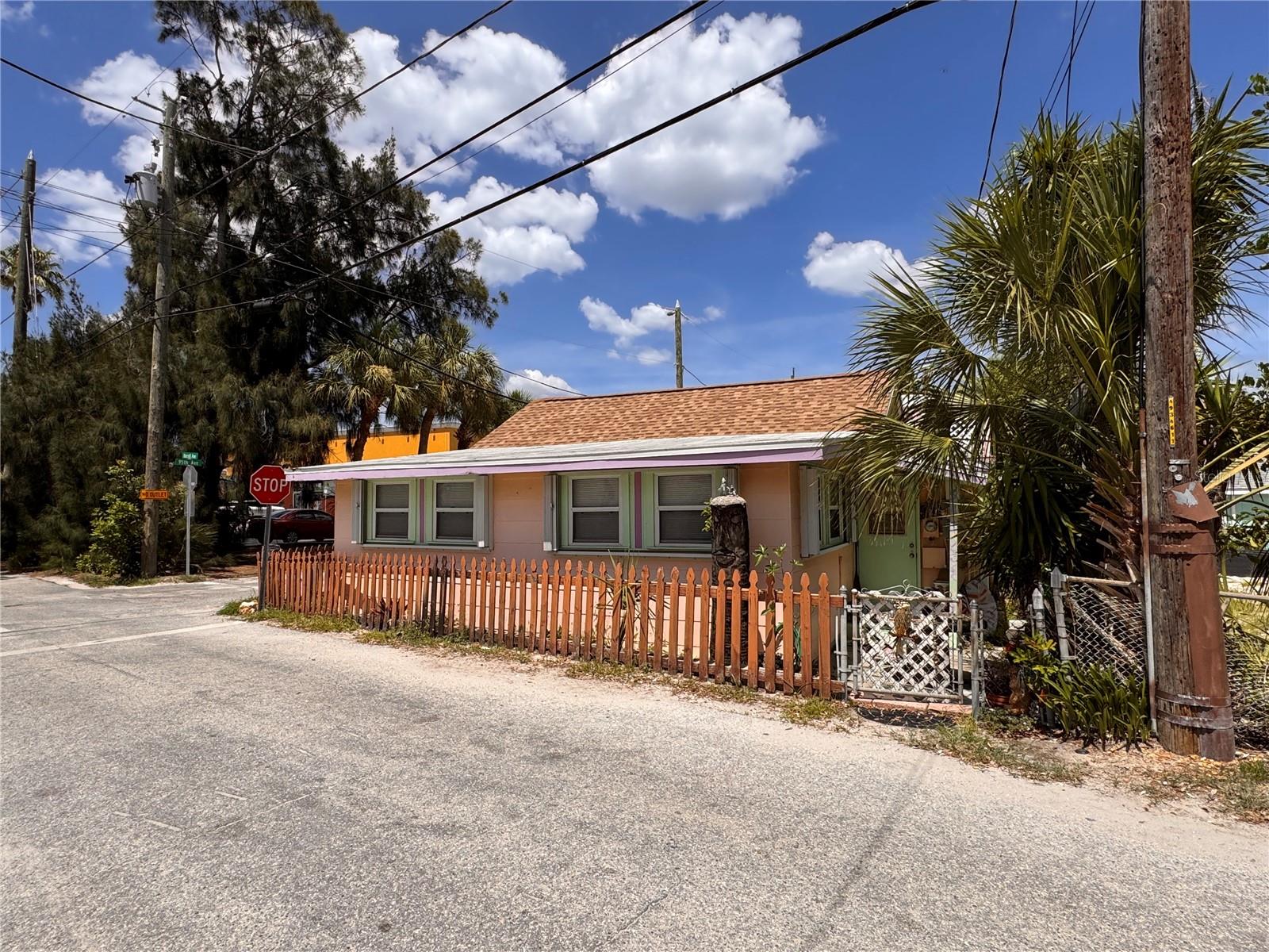 101 95th, Treasure Island, FL 33706