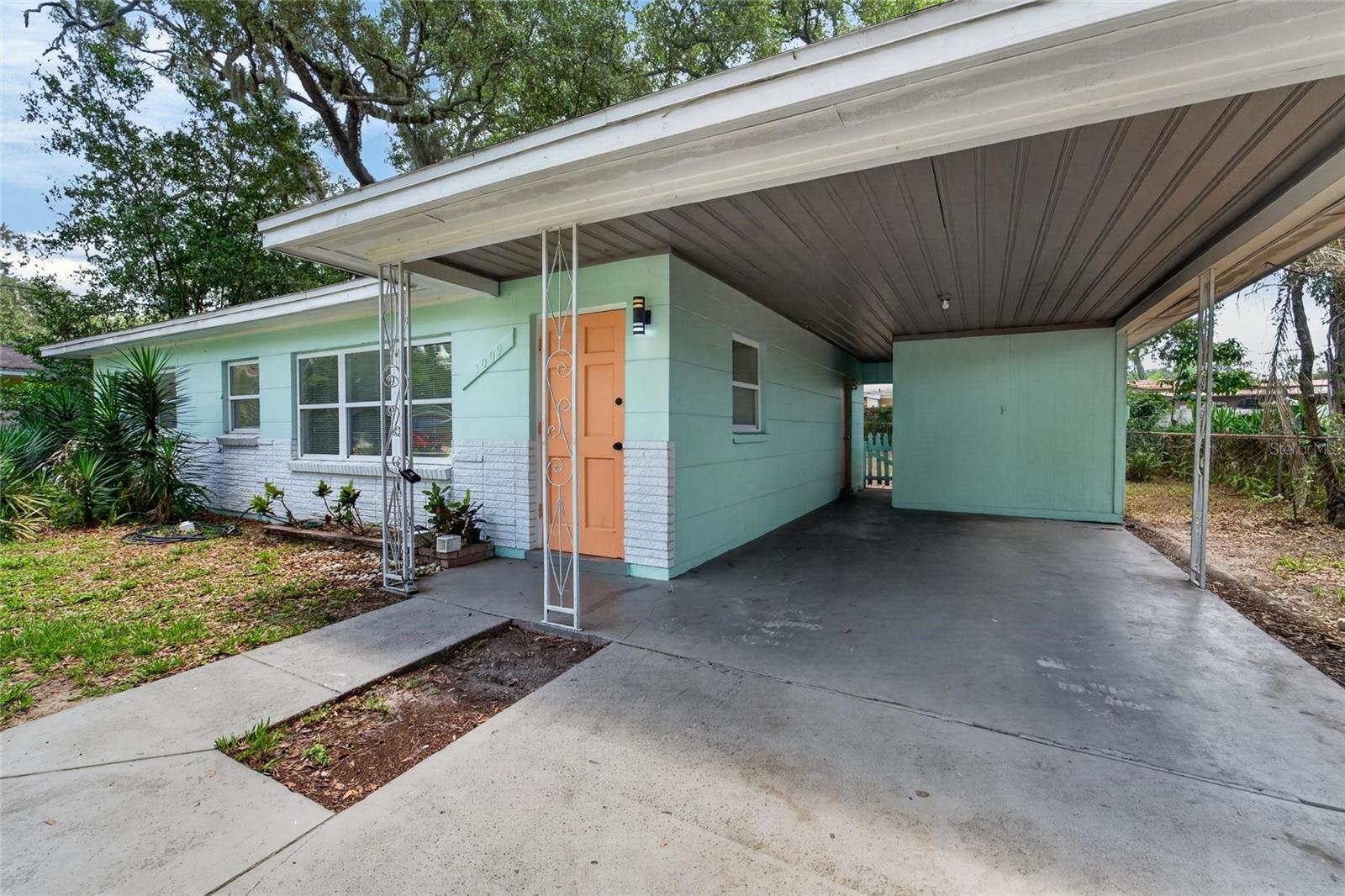 3009 Fern, Tampa, FL 33610