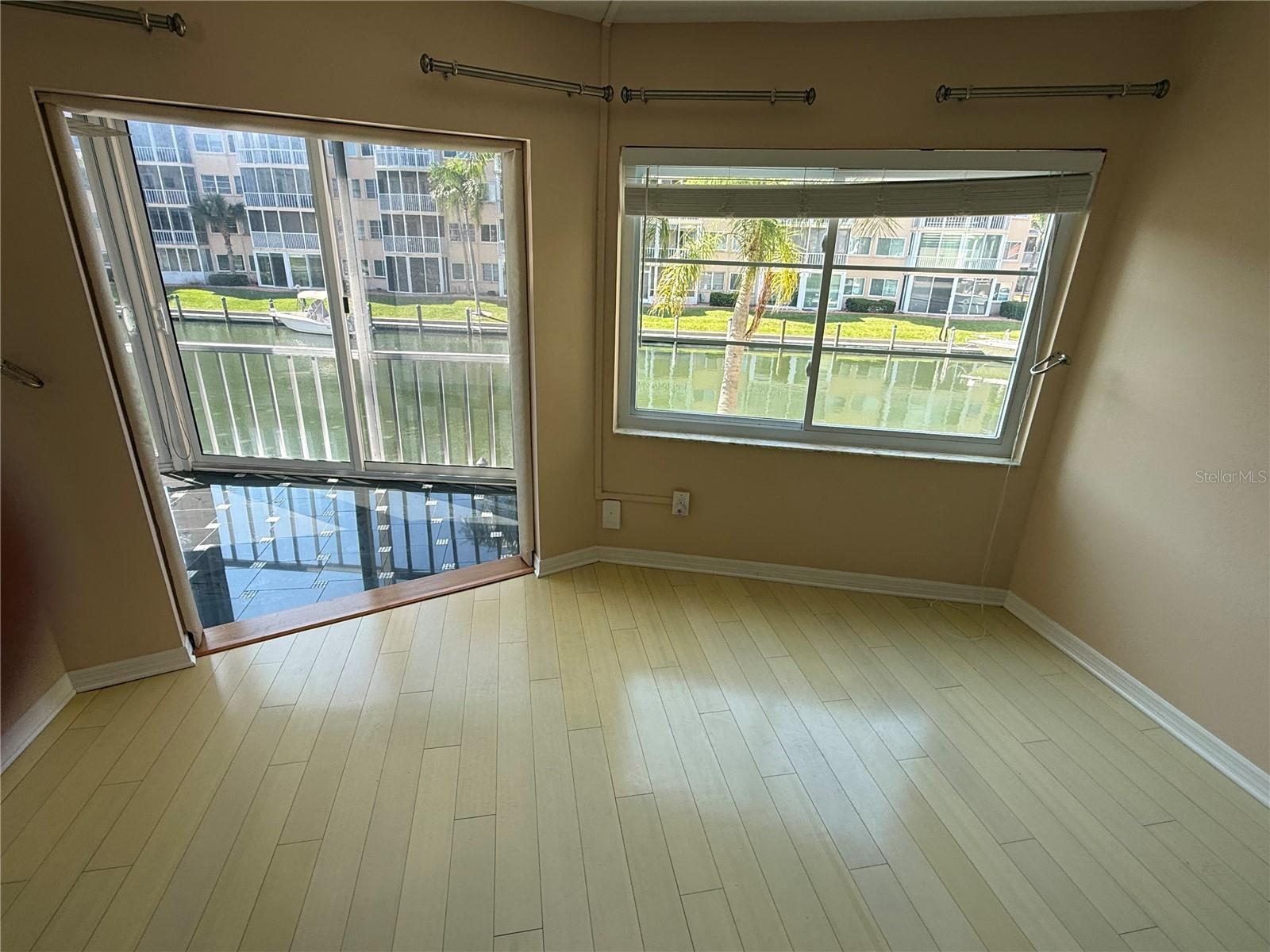 1250 Portofino Unit 202, Sarasota, FL 34242