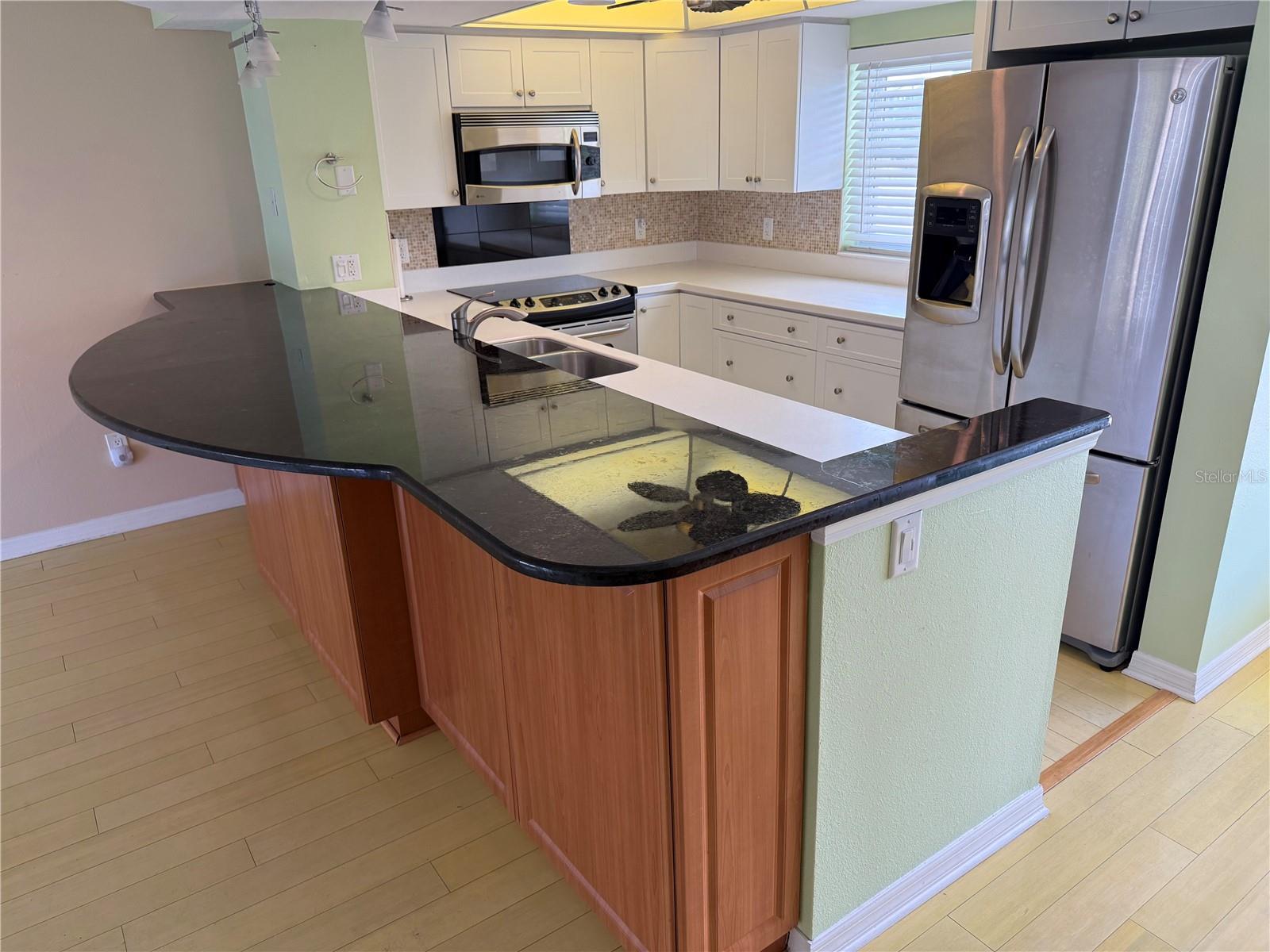 1250 Portofino Unit 202, Sarasota, FL 34242