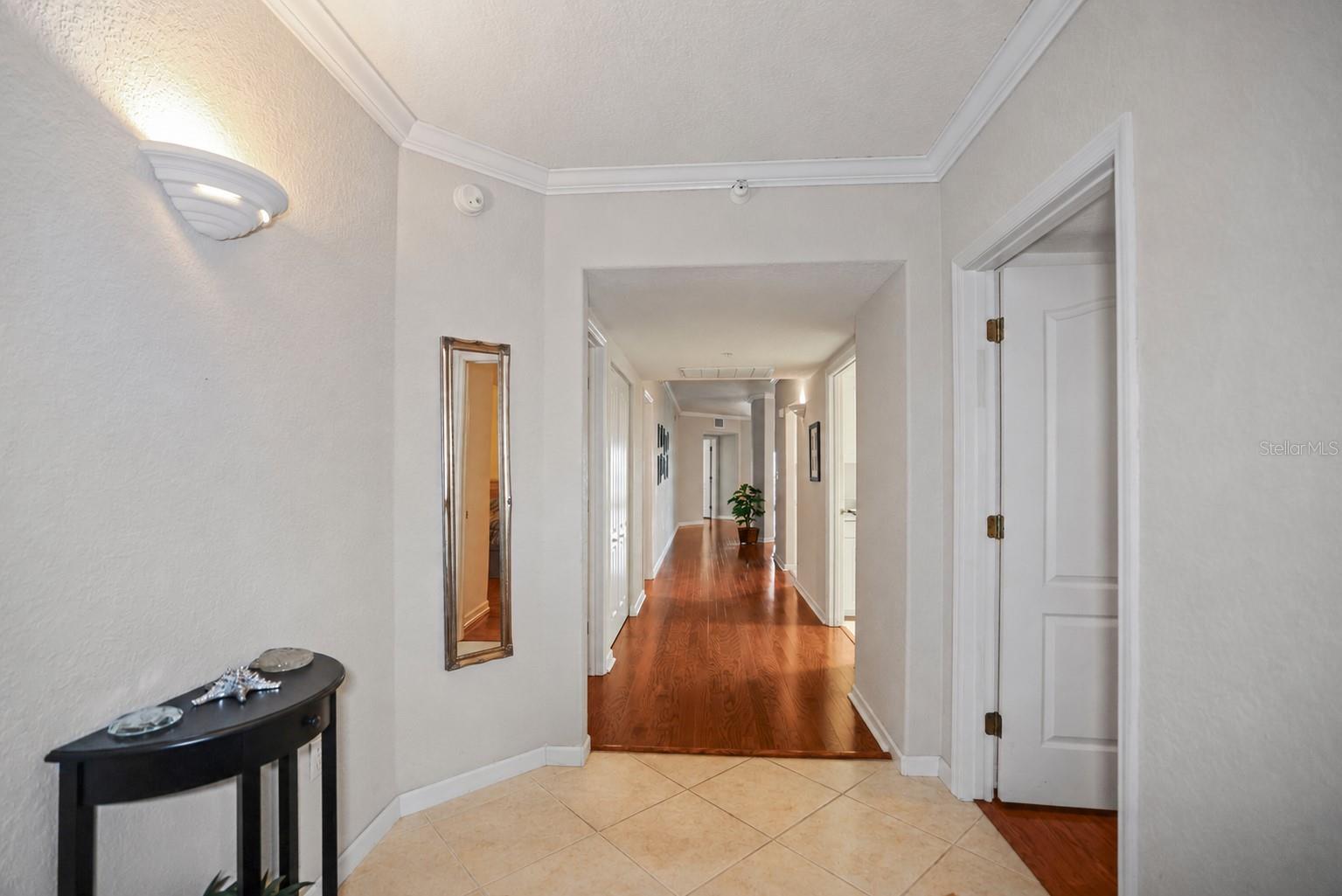 200 121st Unit 103, Treasure Island, FL 33706