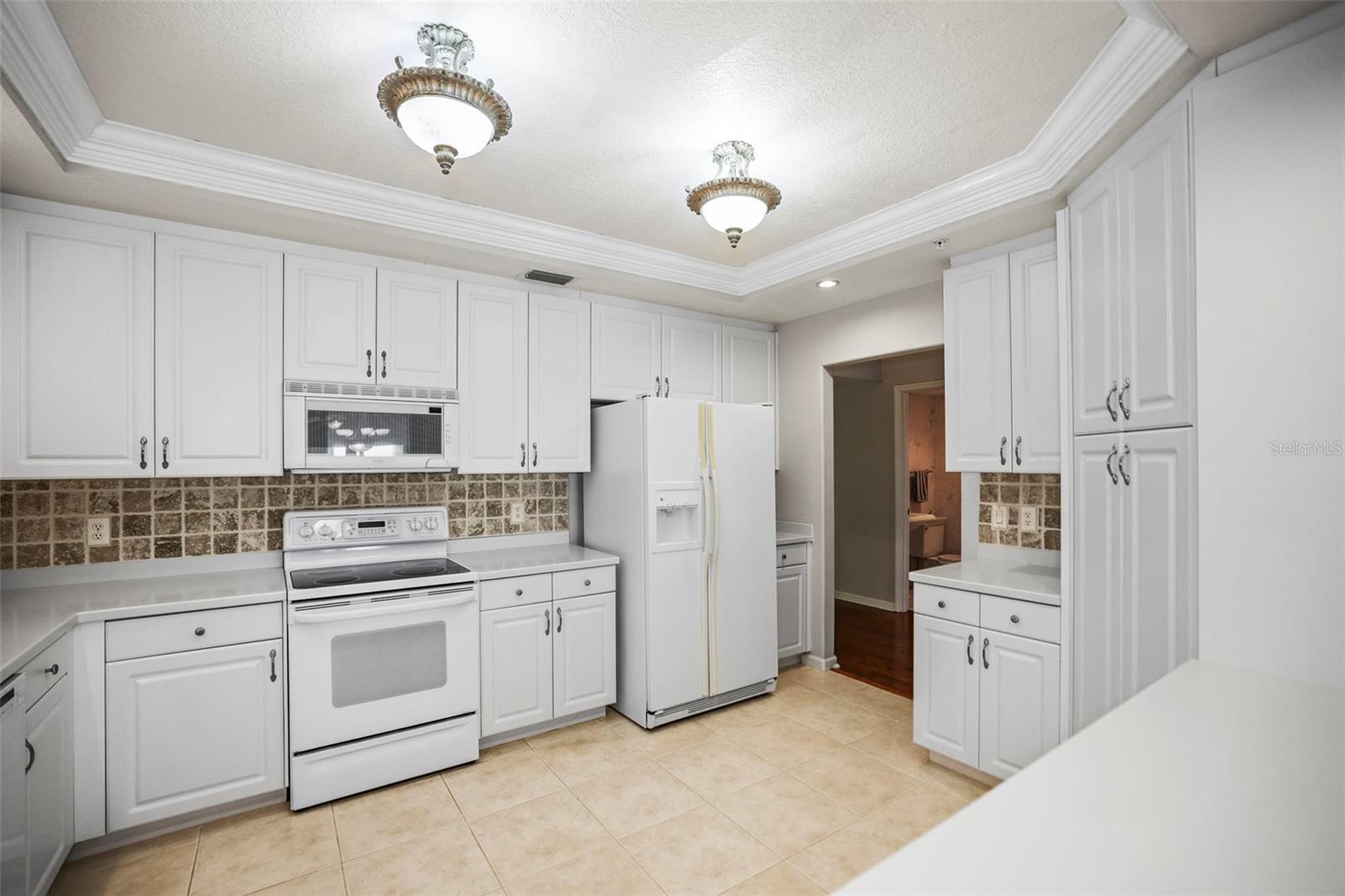 200 121st Unit 103, Treasure Island, FL 33706