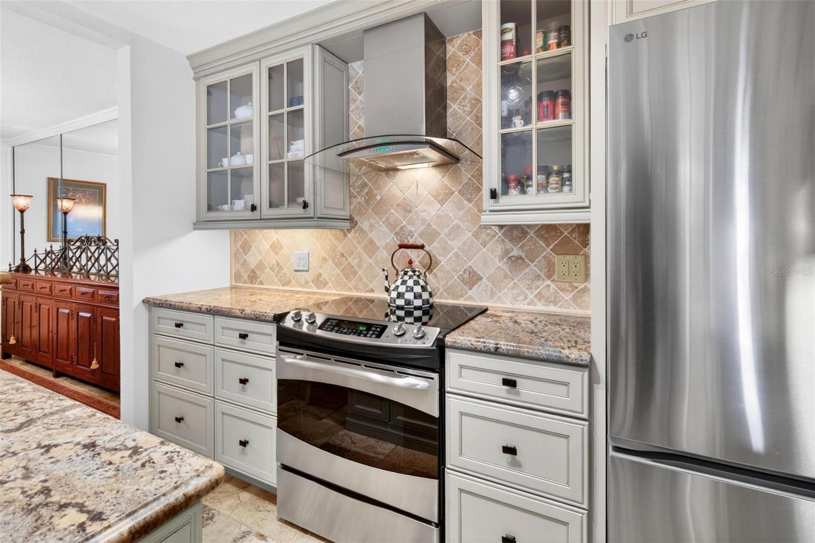 1065 Eden Isle Unit 2, St Petersburg, FL 33704