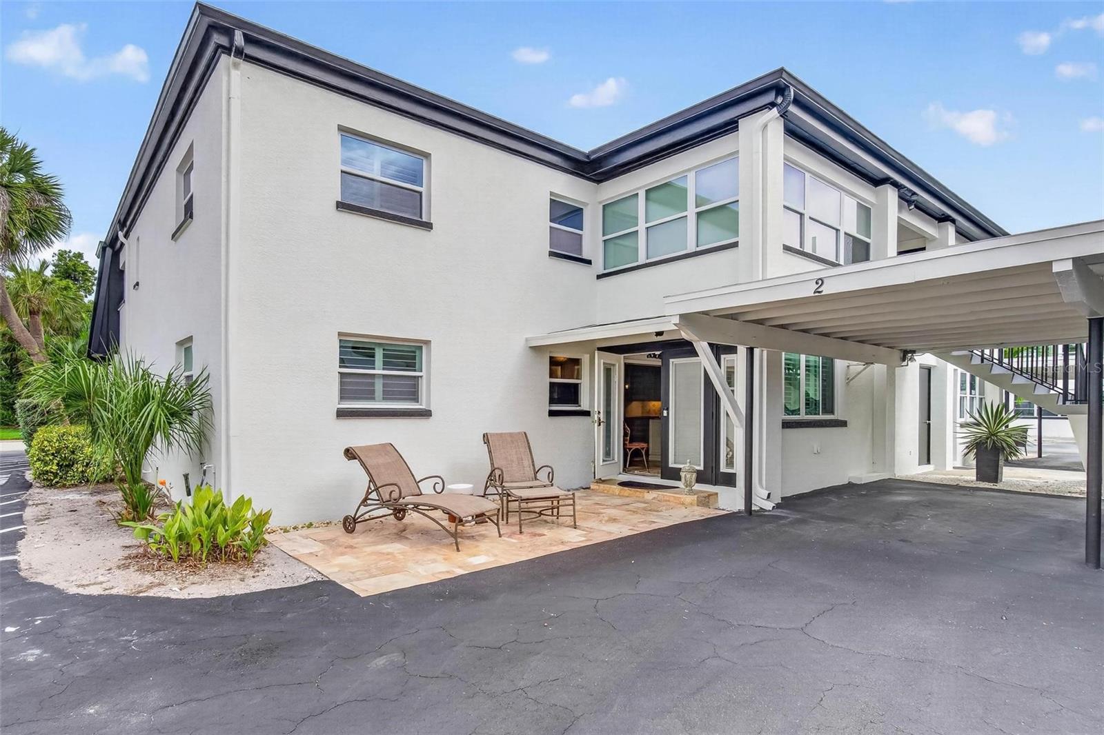 1065 Eden Isle Unit 2, St Petersburg, FL 33704