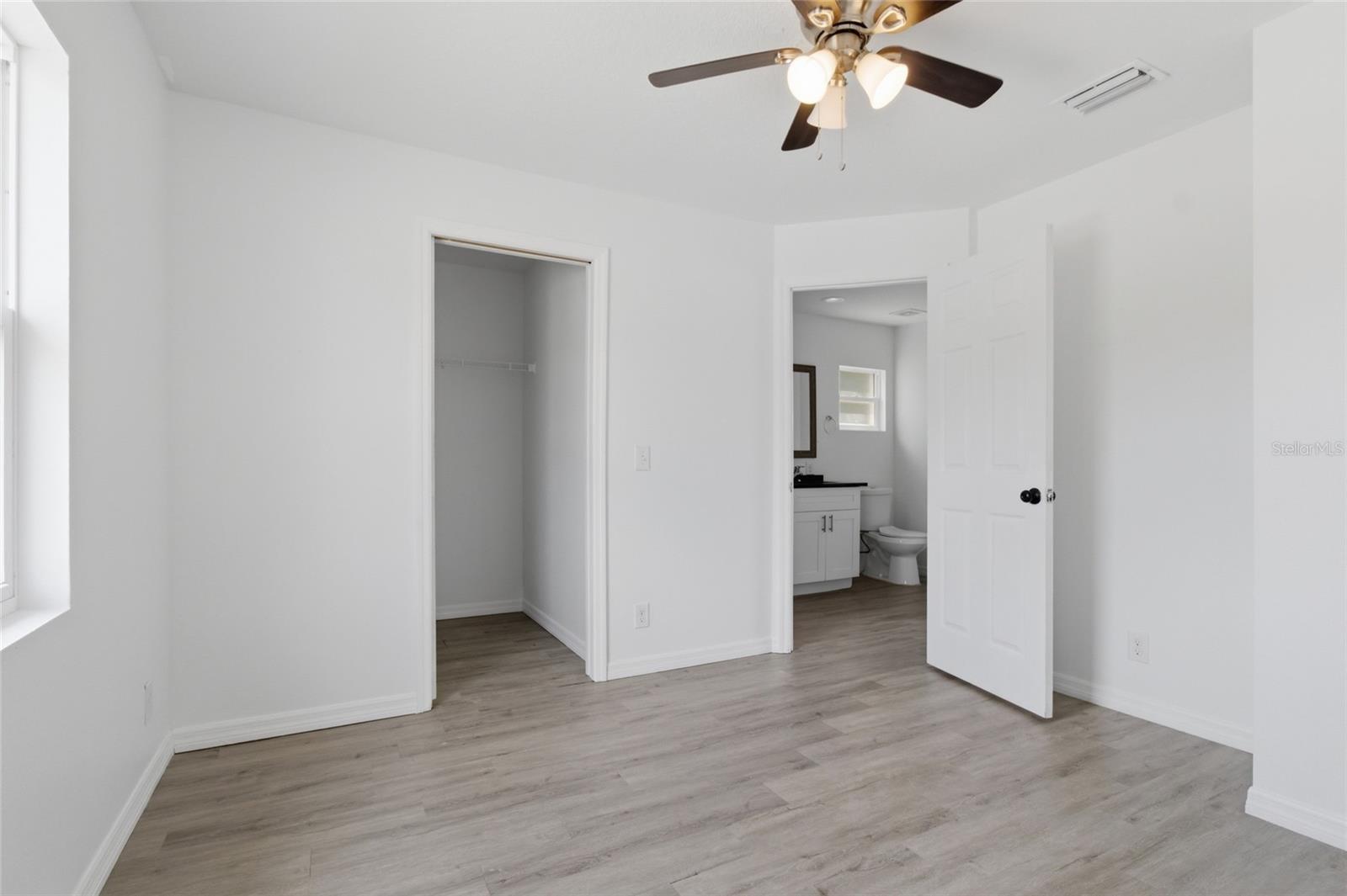 3702 Wiggins Leaf, Tampa, FL 33619
