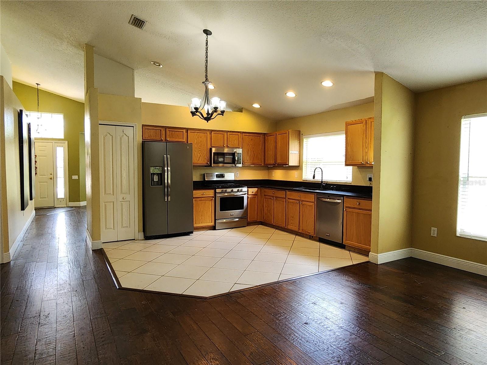 30702 Iverson, Wesley Chapel, FL 33543