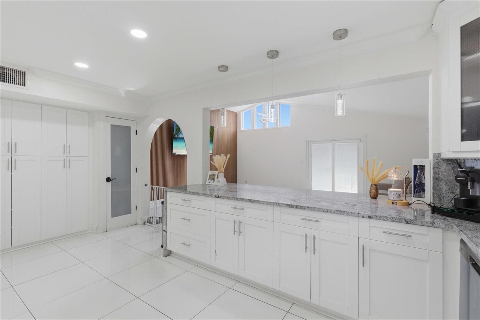 6611 Hale, Tampa, FL 33614