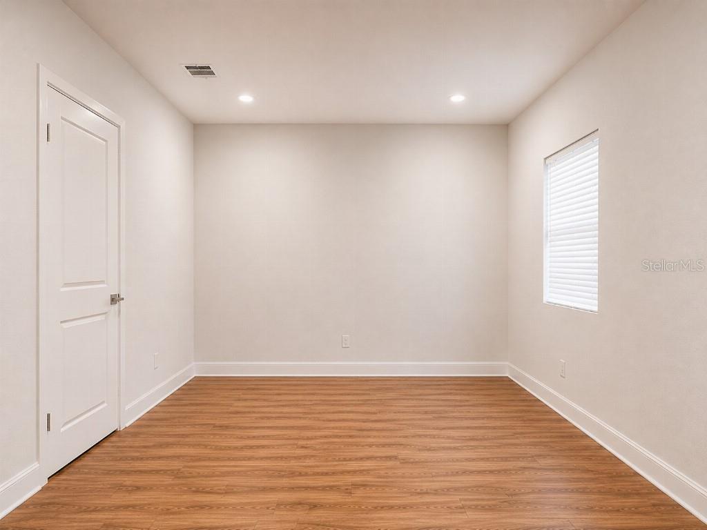 108 Mission Hills, Tampa, FL 33617