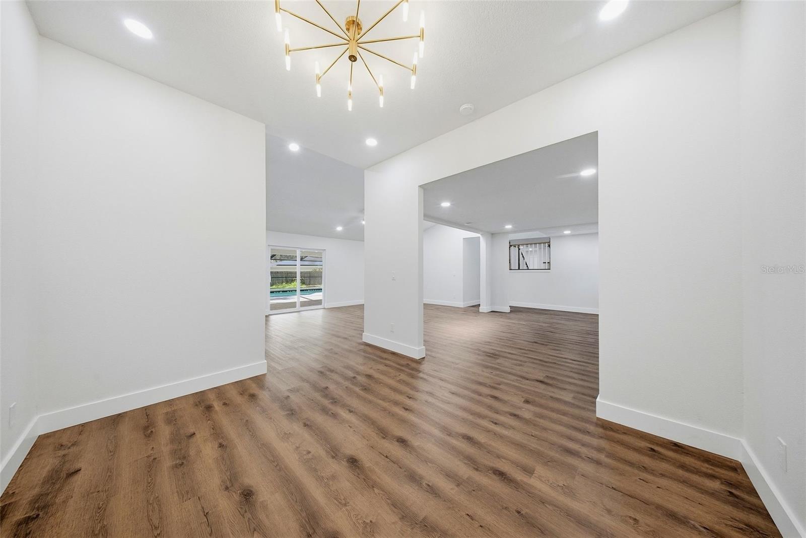 2104 Doefield, Valrico, FL 33596
