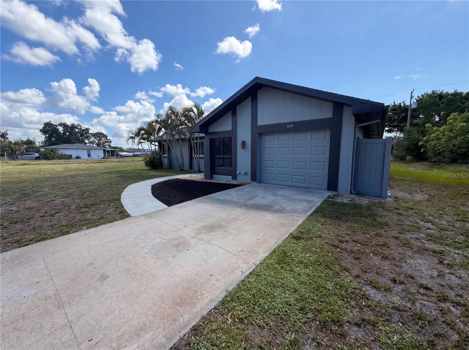 3260 Pinetree, Port Charlotte, FL 33952