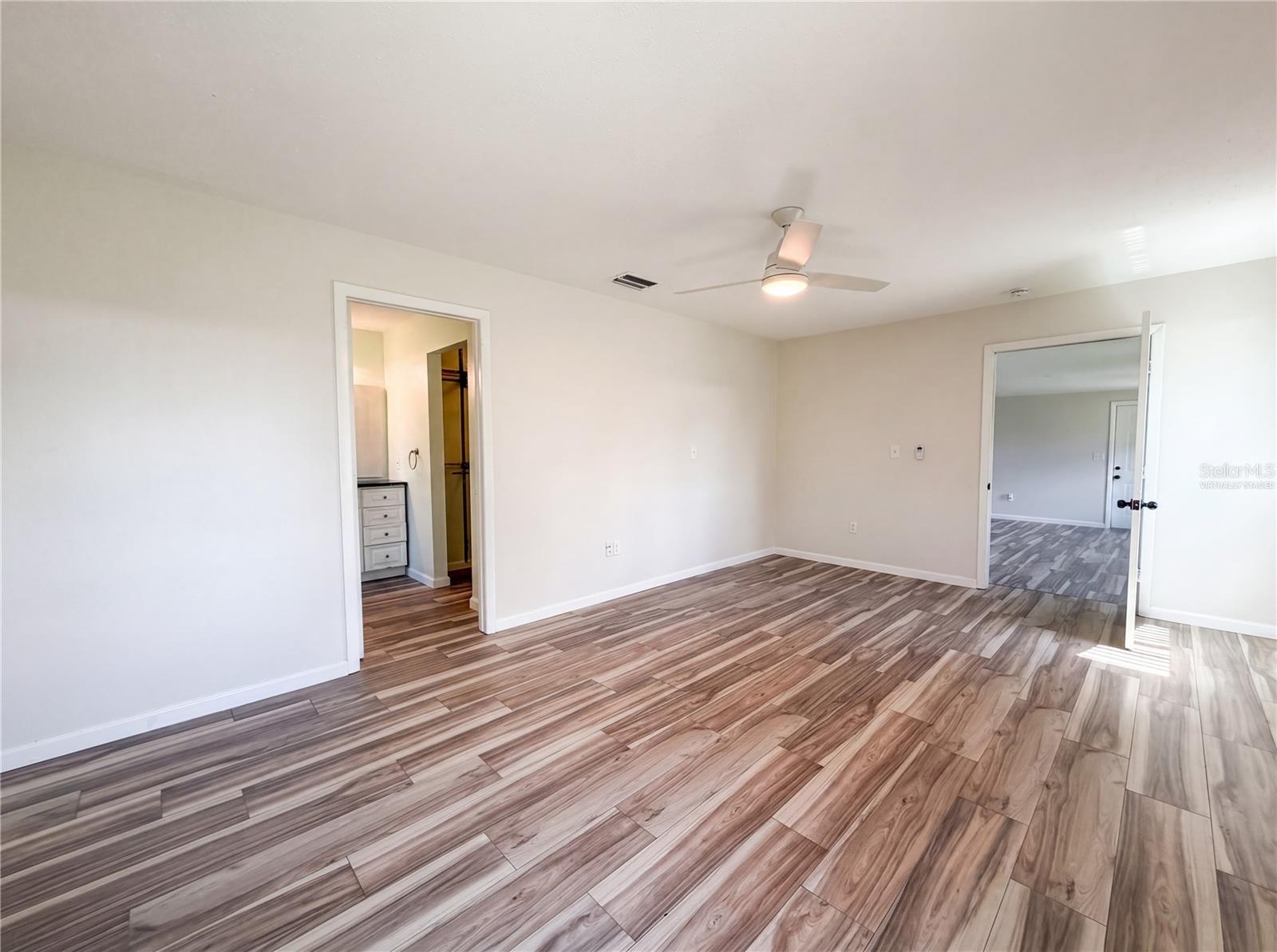 3260 Pinetree, Port Charlotte, FL 33952