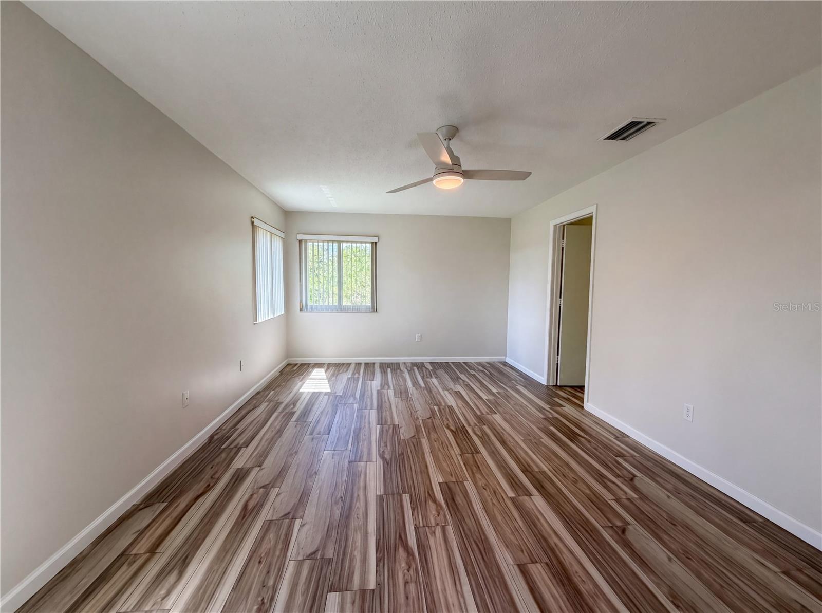 3260 Pinetree, Port Charlotte, FL 33952
