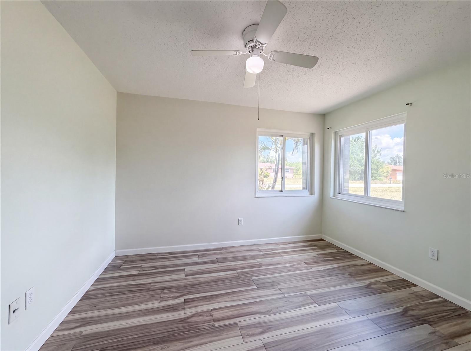 3260 Pinetree, Port Charlotte, FL 33952