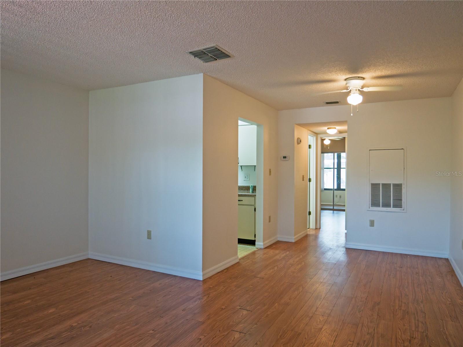 2444 Enterprise Unit 29, Clearwater, FL 33763