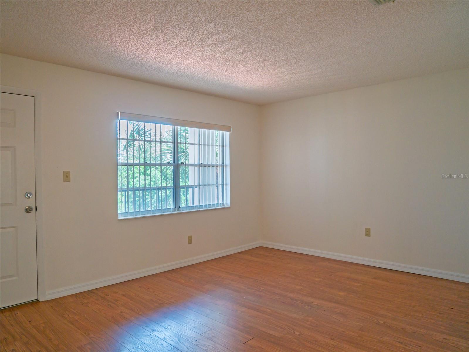 2444 Enterprise Unit 29, Clearwater, FL 33763