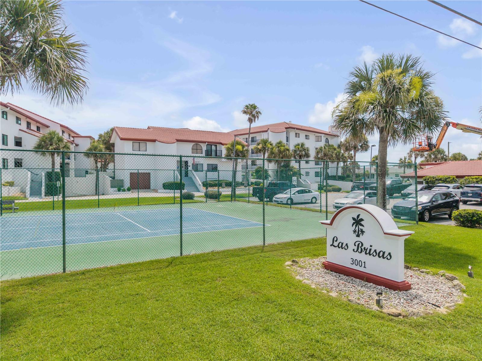 3001 Atlantic Unit 305, New Smyrna Beach, FL 32169