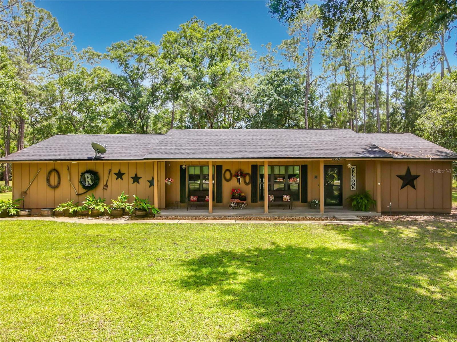 1395 Maytown, Osteen, FL 32764