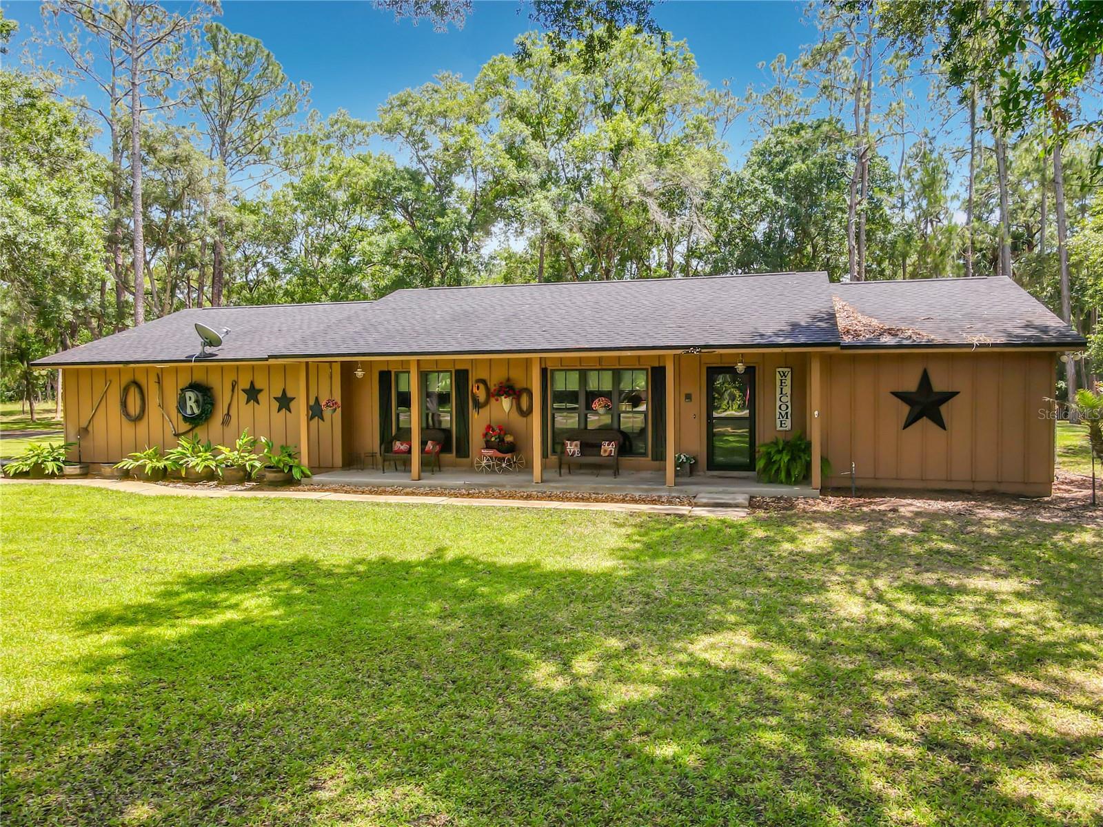 1395 Maytown, Osteen, FL 32764