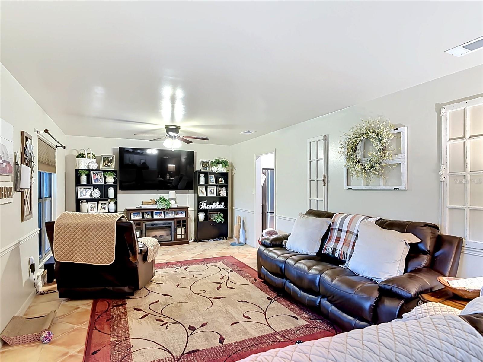 1395 Maytown, Osteen, FL 32764