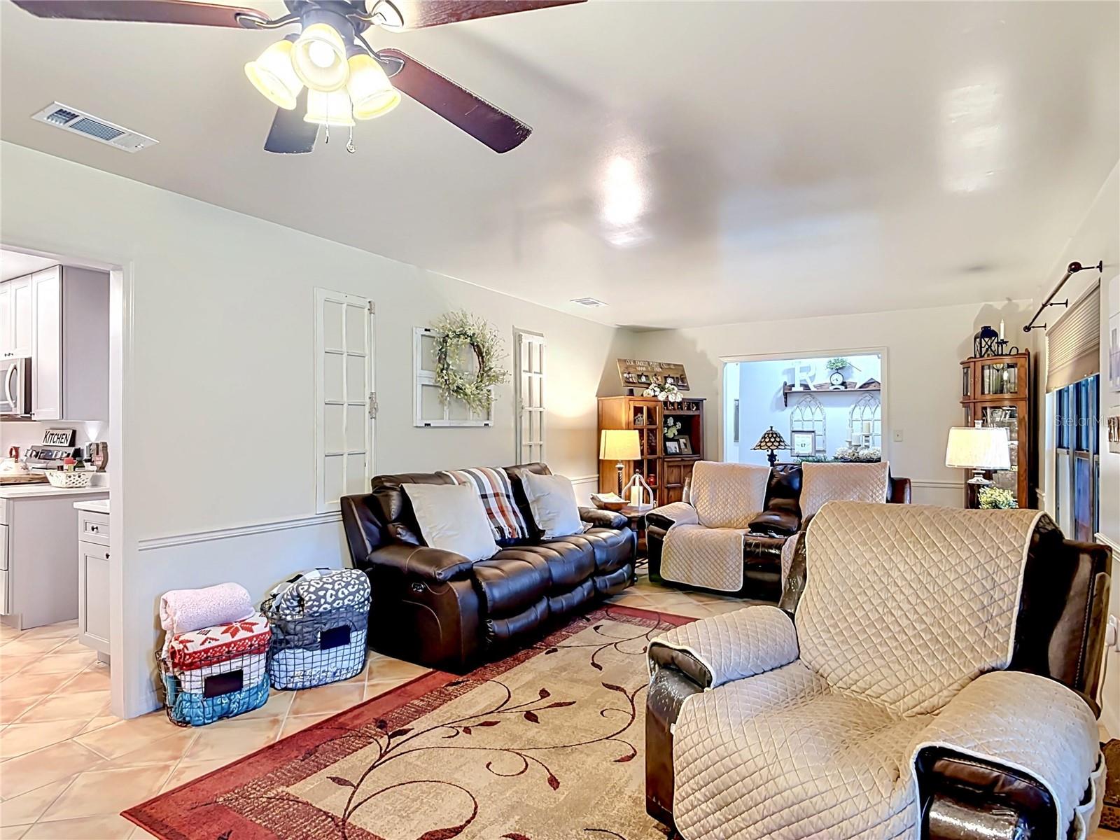 1395 Maytown, Osteen, FL 32764