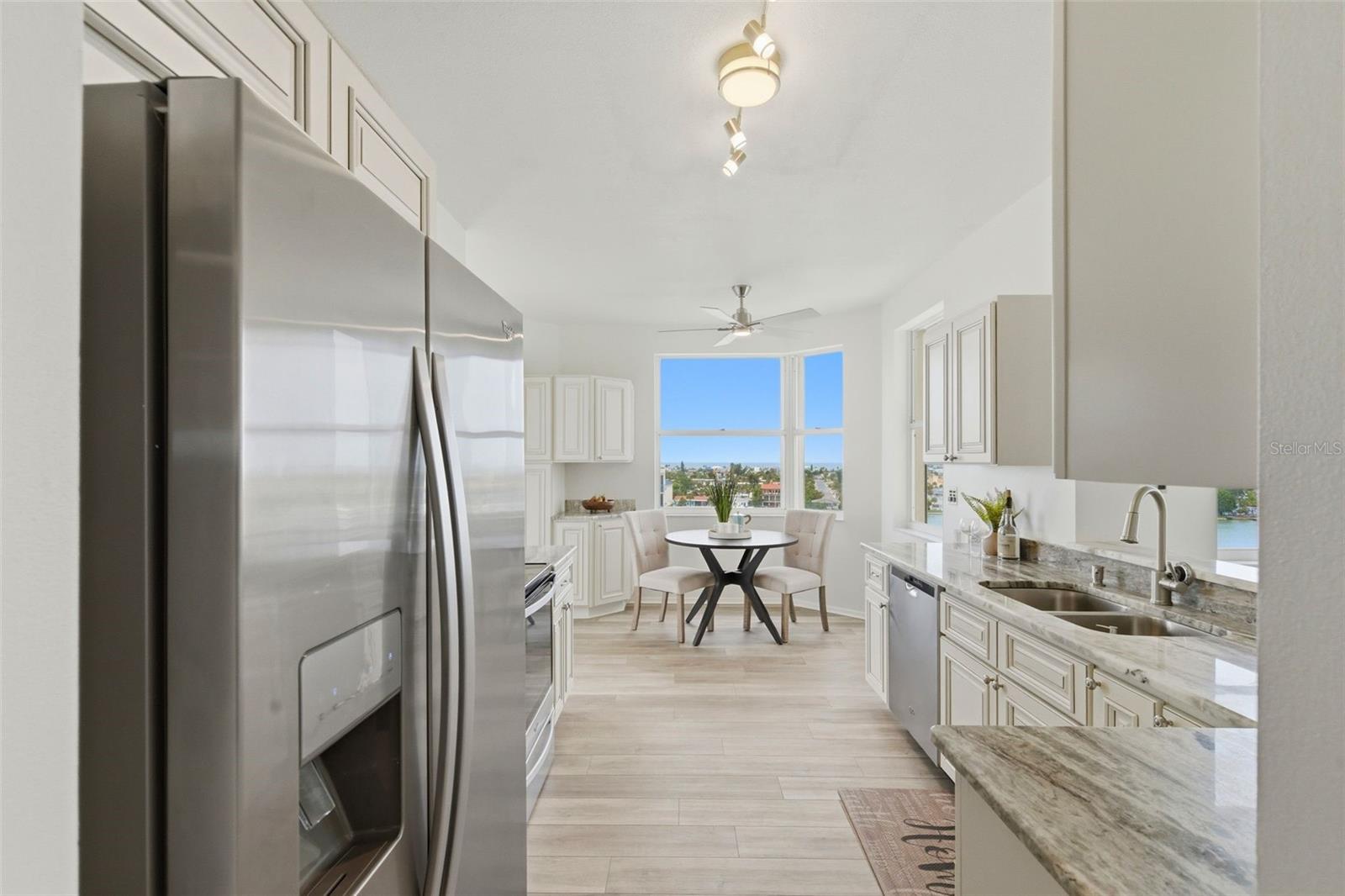 7932 Sailboat Key Unit 701, South Pasadena, FL 33707