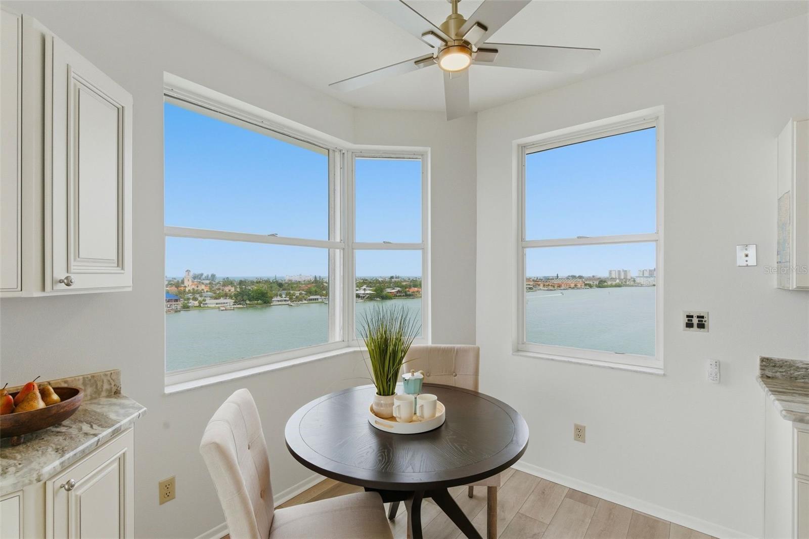 7932 Sailboat Key Unit 701, South Pasadena, FL 33707
