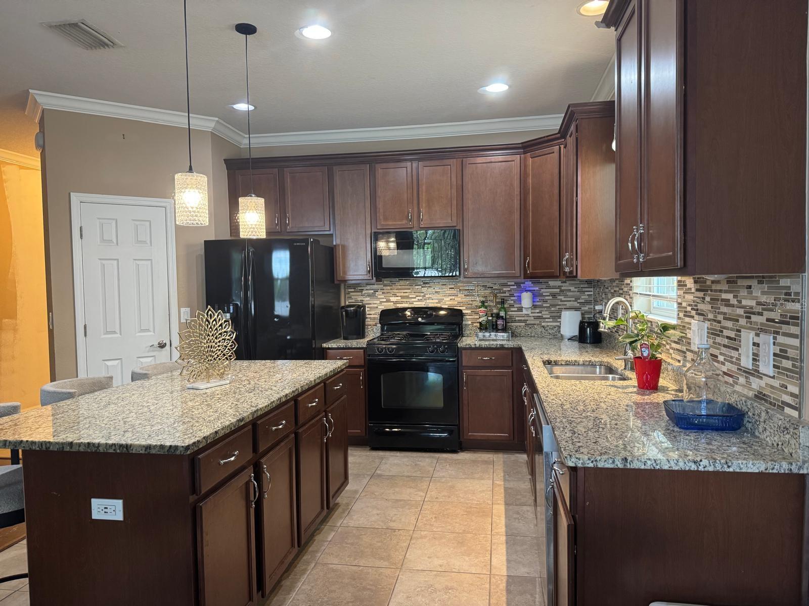 5711 Arbor Wood, Bradenton, FL 34203