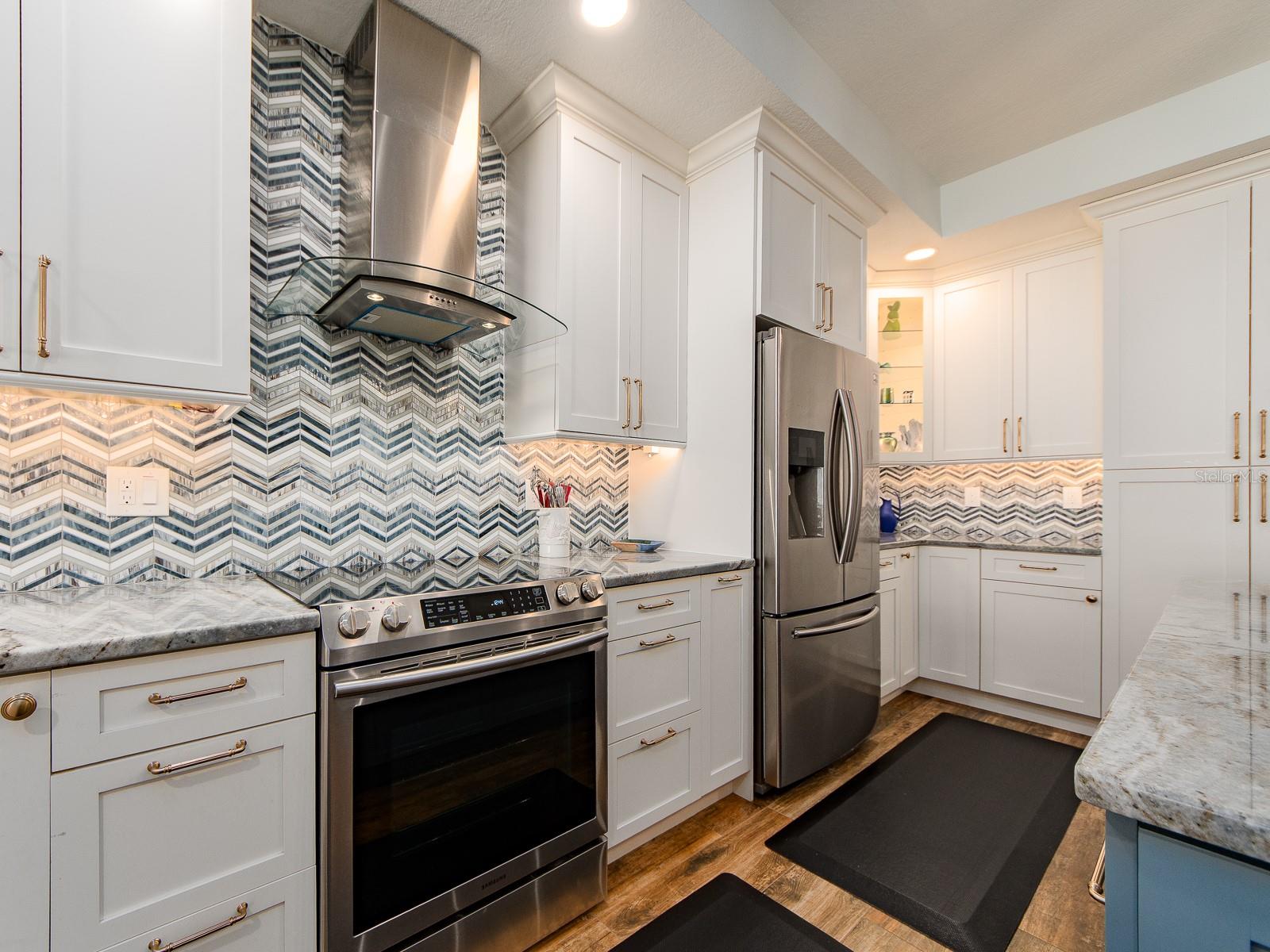 19600 Gulf Unit 102, Indian Shores, FL 33785