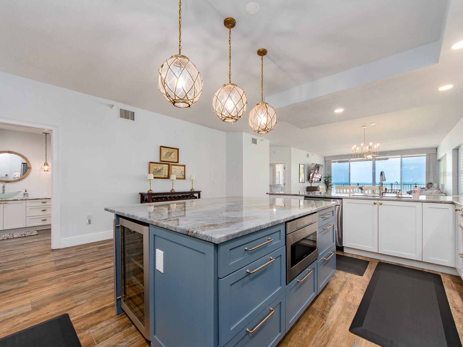 19600 Gulf Unit 102, Indian Shores, FL 33785