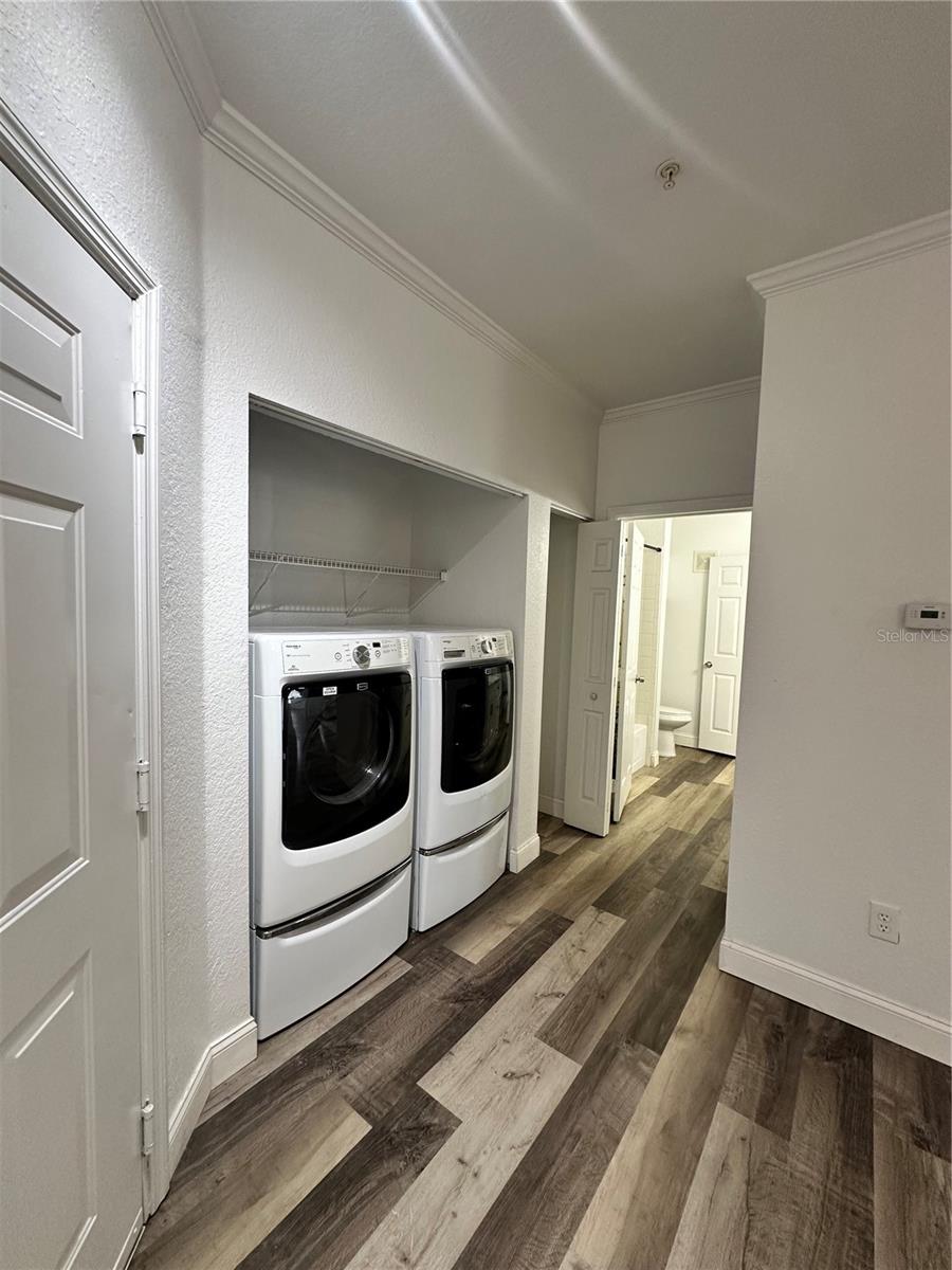 3713 Conroy Unit 1932, Orlando, FL 32839
