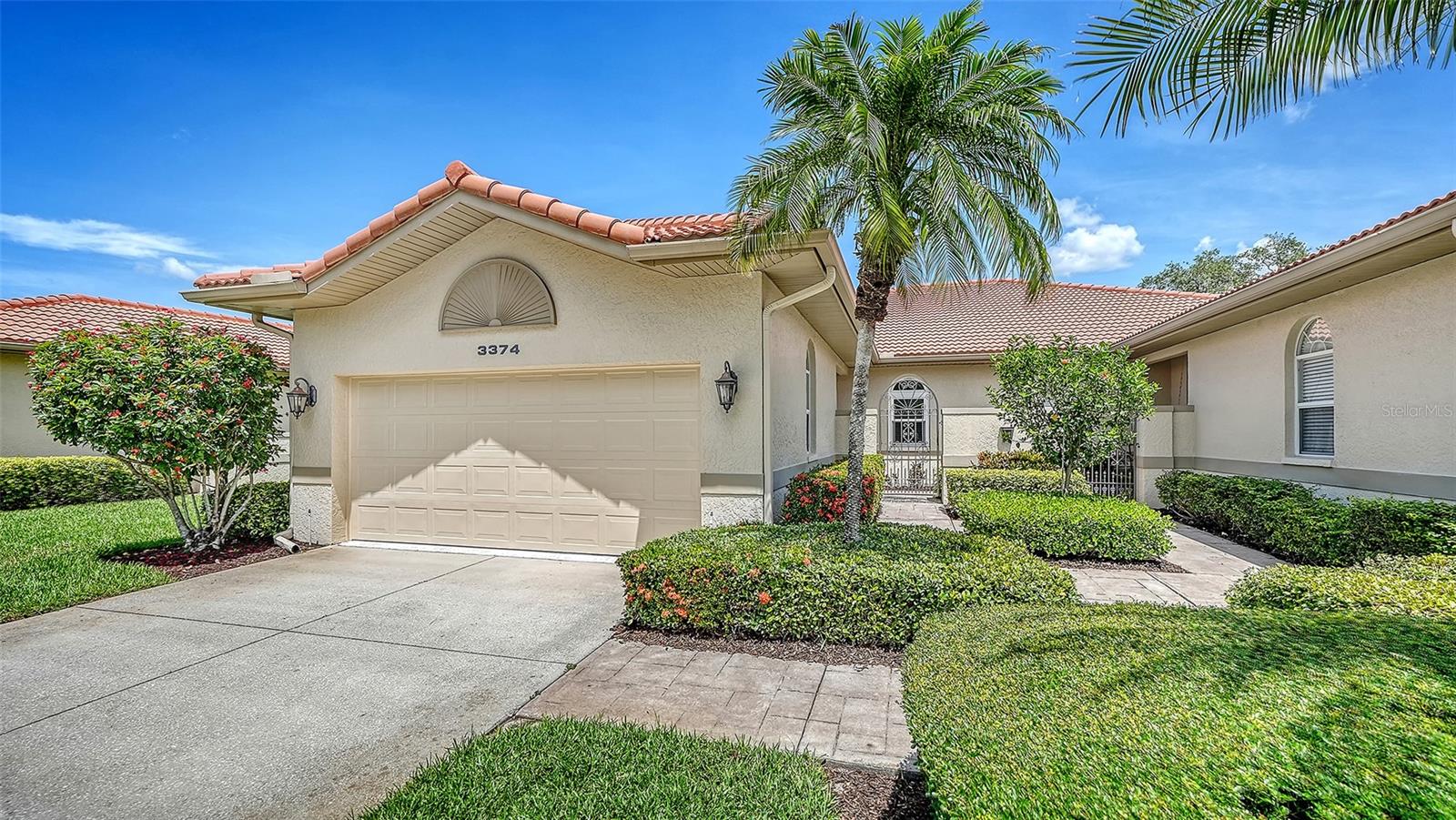 3374 Chelmsford Unit 9, Sarasota, FL 34235